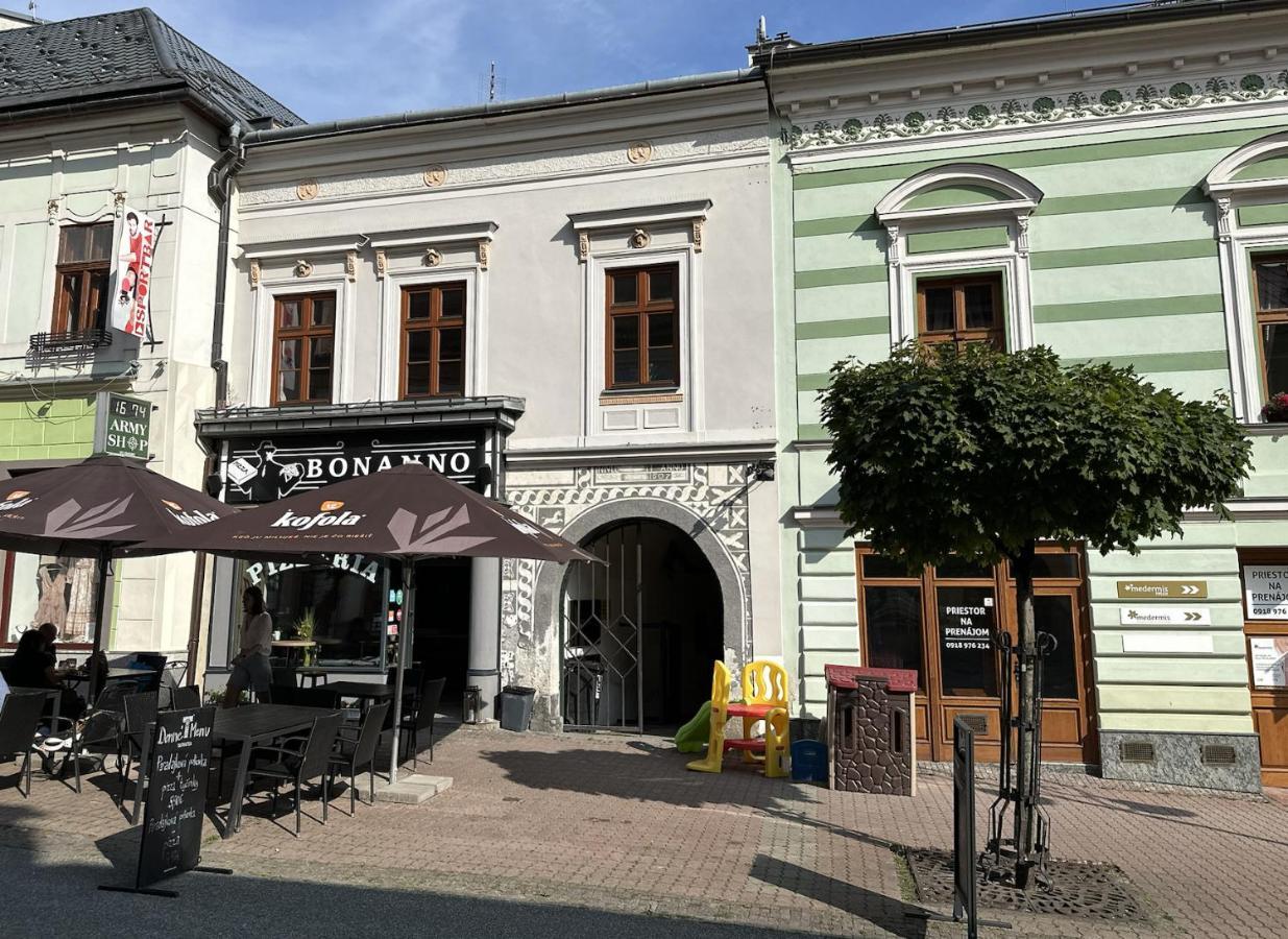Old Town Apt. A/C And Parking Banská Bystrica Dış mekan fotoğraf